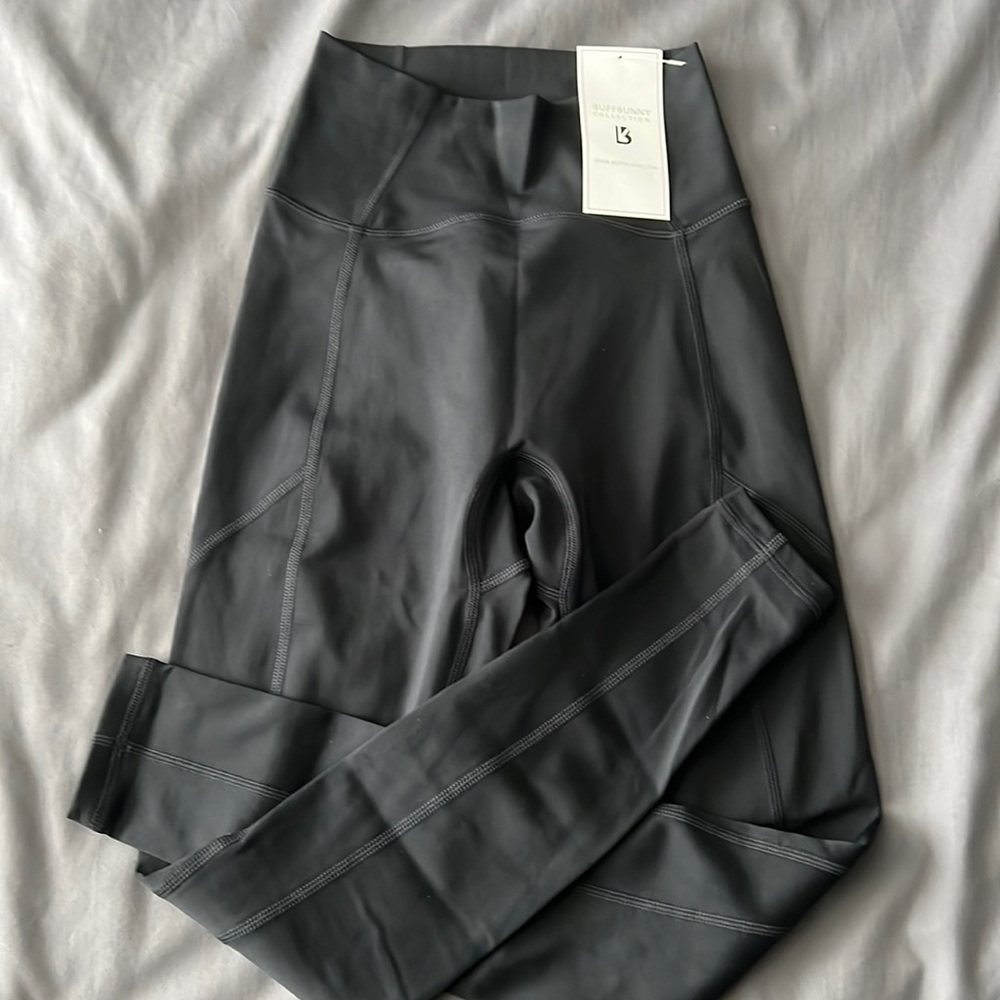 BUFFBUNNY outlaw legging bnwt
